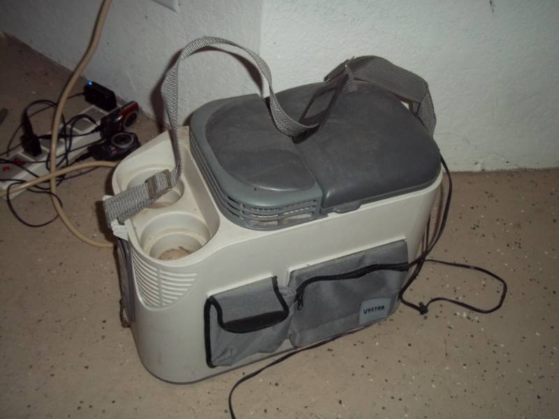 Vector 12v Travel cooler