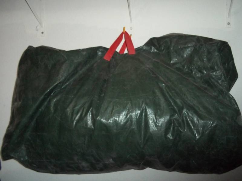 Christmas Greenery with storage bag