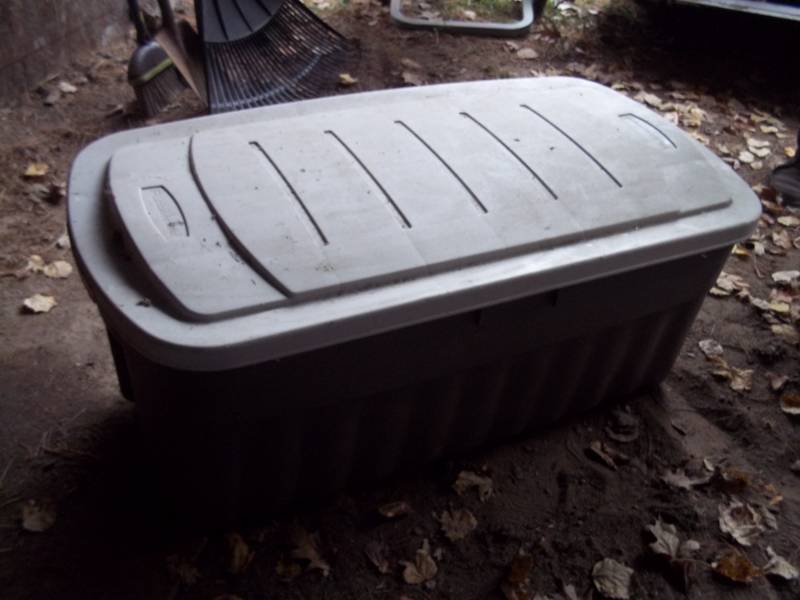 Large Storage Tote with cover