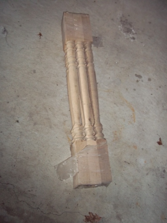 6 Stairway spindals