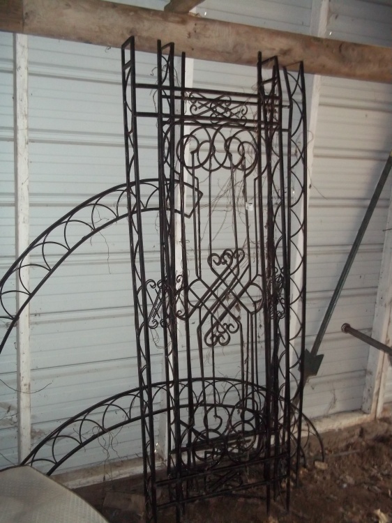 Garden trellis