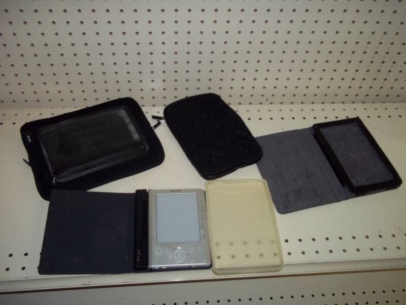 Sony Reader with Tablet Cases