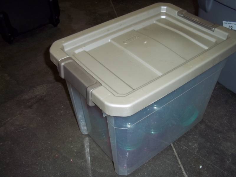 Tote with lid and Beverage set