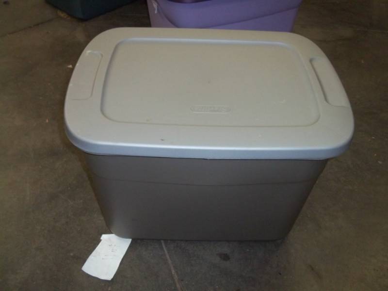 Gray Tote with non matching lid  includes contents
