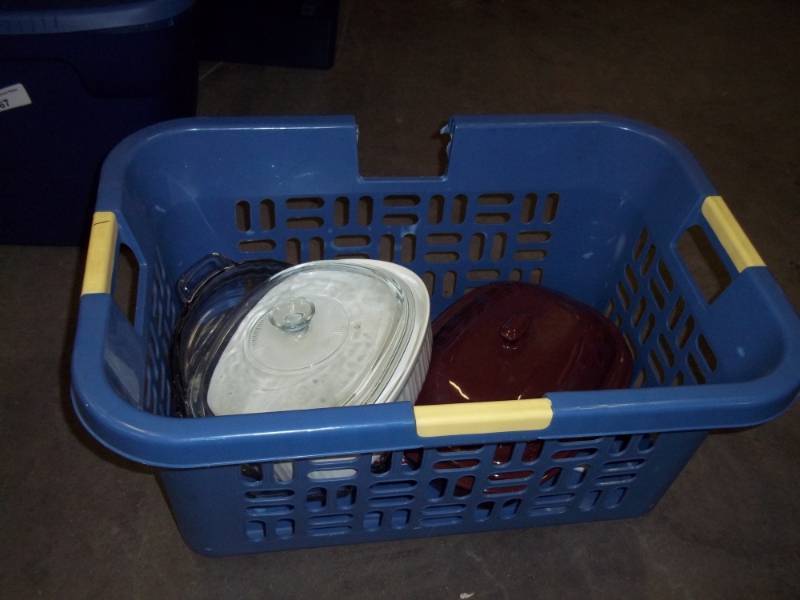 Clothes Basket with Glass Bake ware