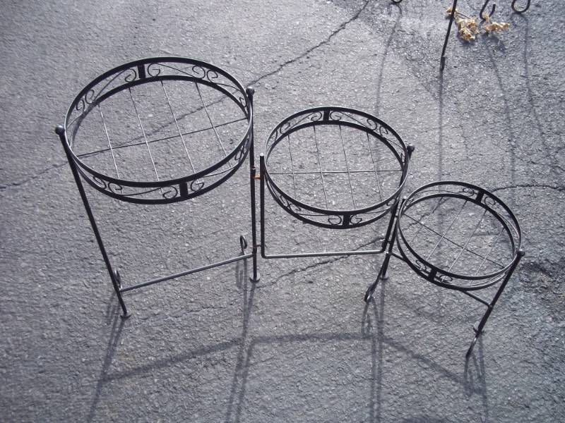 Plant stand