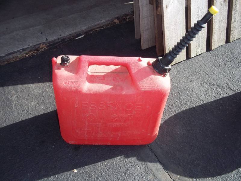 4.3 Gallon Gas Can