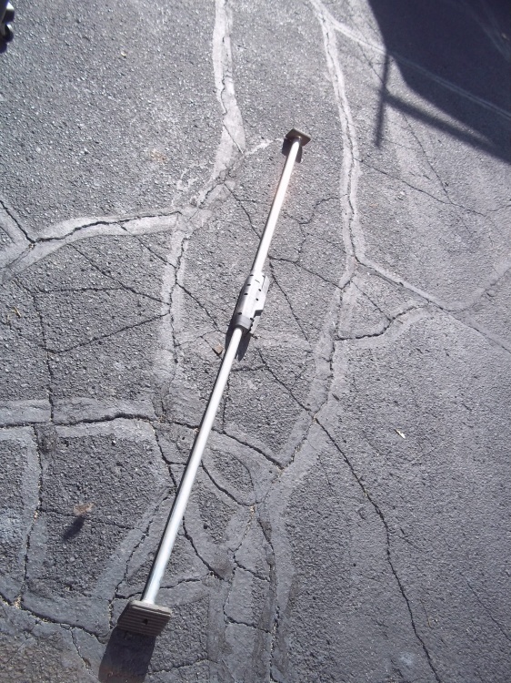 Cargo Keeper Pole