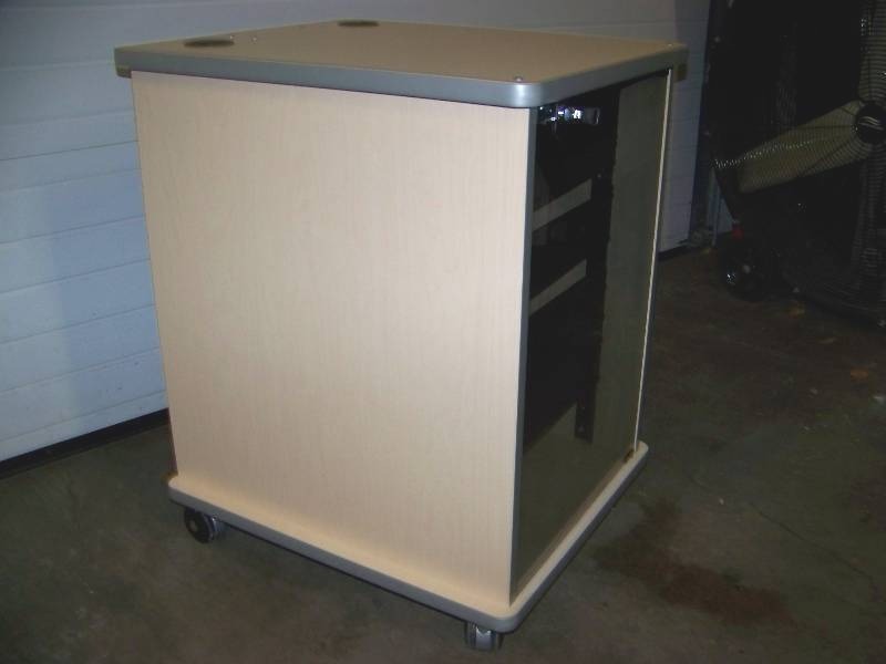 lot 82 image: Mid-Sized, Light Oak Finish, Computer  Audio  Video Equipment Rack on Wheels with Lockable Front Door and Back Panel