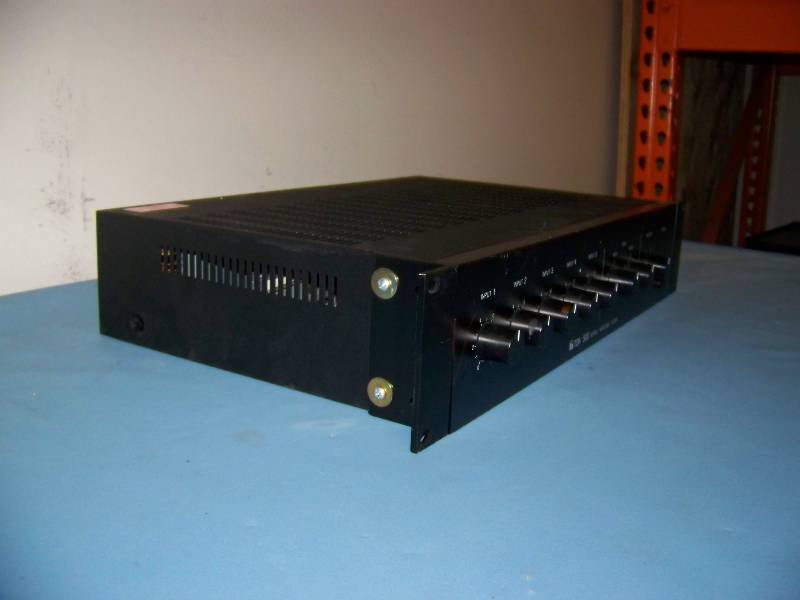 lot 65 image: TOA, 500 Series, Amplifier  Amp