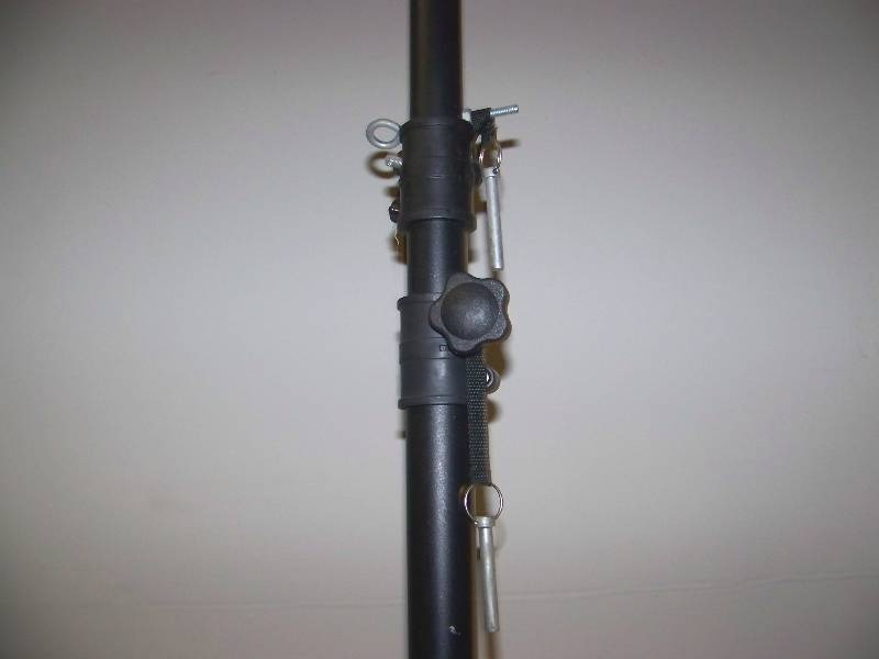 lot 17 image: PA Speaker  Loud Speaker  Loudspeaker, Adjustable Tripod Stand