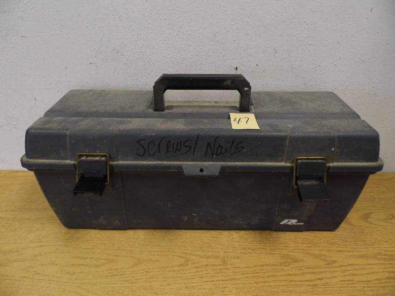 Plano Toolbox w Screws - Nails