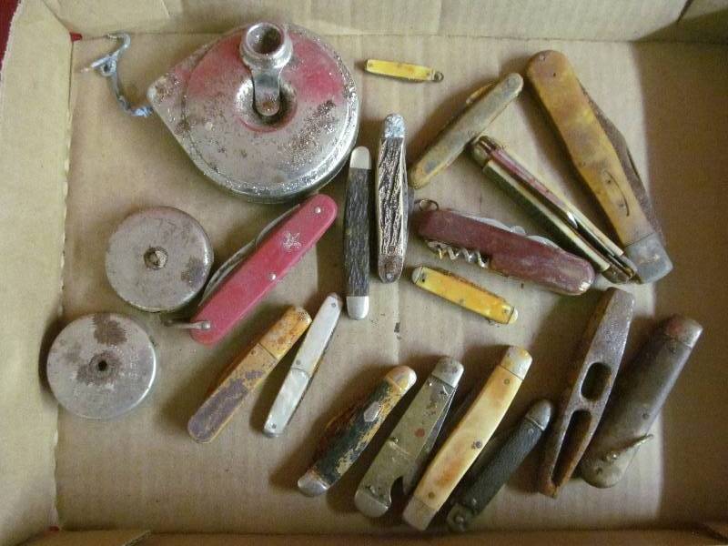 vintage tape measures, pocket knives