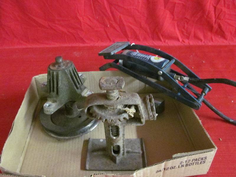 hand air pump ,crank jack, fan pulley