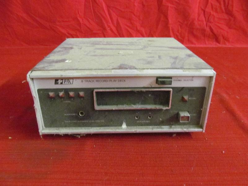 8 track player