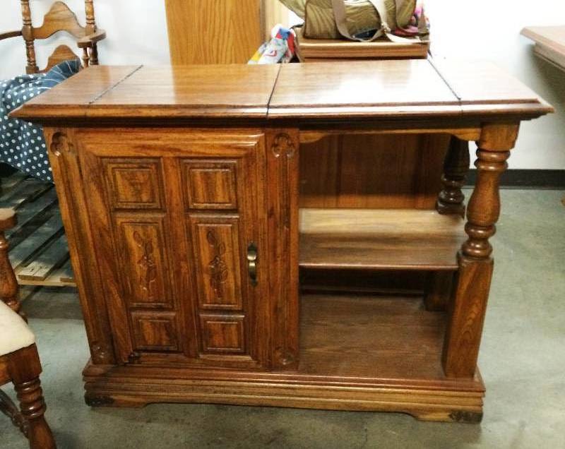 lot 25 image: WOW Bennett Furniture Vintage Solid Wood Dining Room Foldout Buffet Bar Beverage Server 1 Door 2 Shelf Cabinet - Excellent Condition