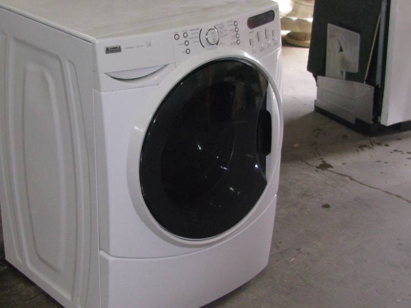 lot 12 image: Kenmore Wasdher