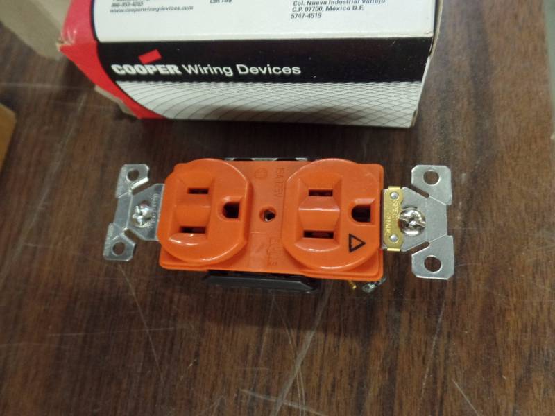 Duplex Receptacles