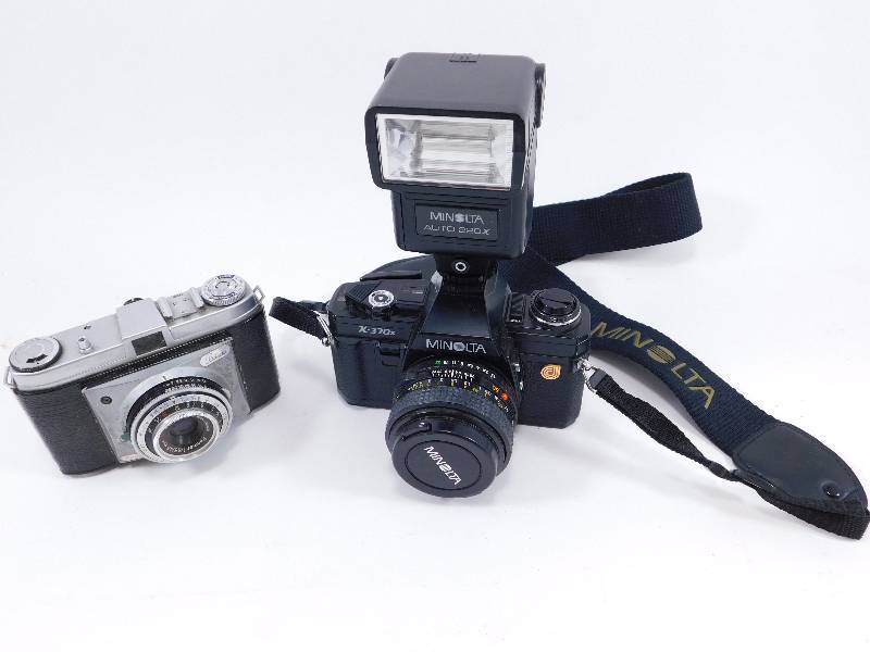 2 cameras