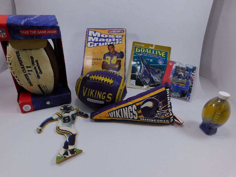 Lot of various Minnesota Vikings Memorabilia