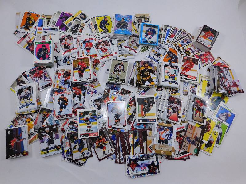 Lot of Various Hockey Trading Cards