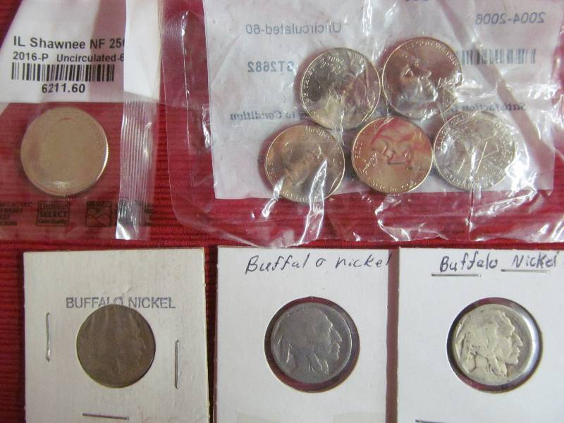 lot 19 image: coins