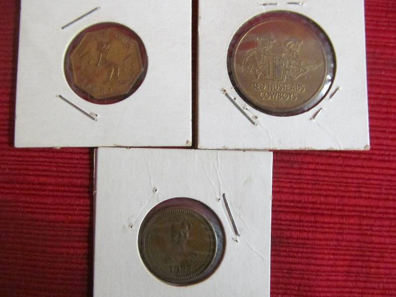 lot 53 image: Collectible Tokens