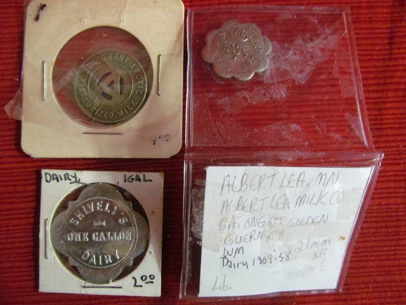 lot 55 image: Collectible Tokens