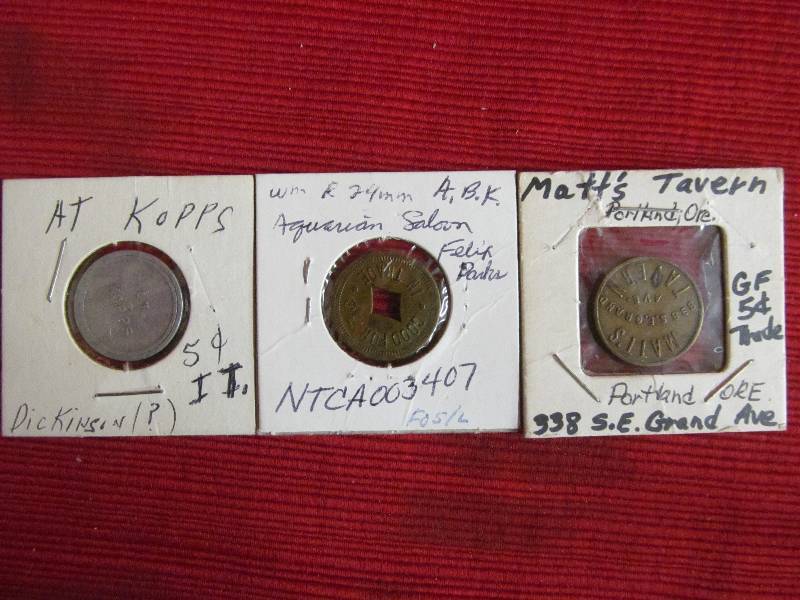 lot 64 image: Collectible Tokens