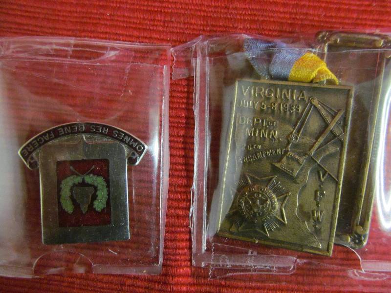 lot 92 image: Collectible Pins