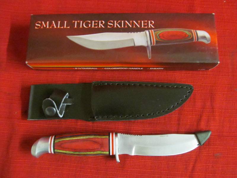 lot 101 image: Knife