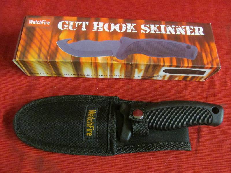 lot 102 image: Knife