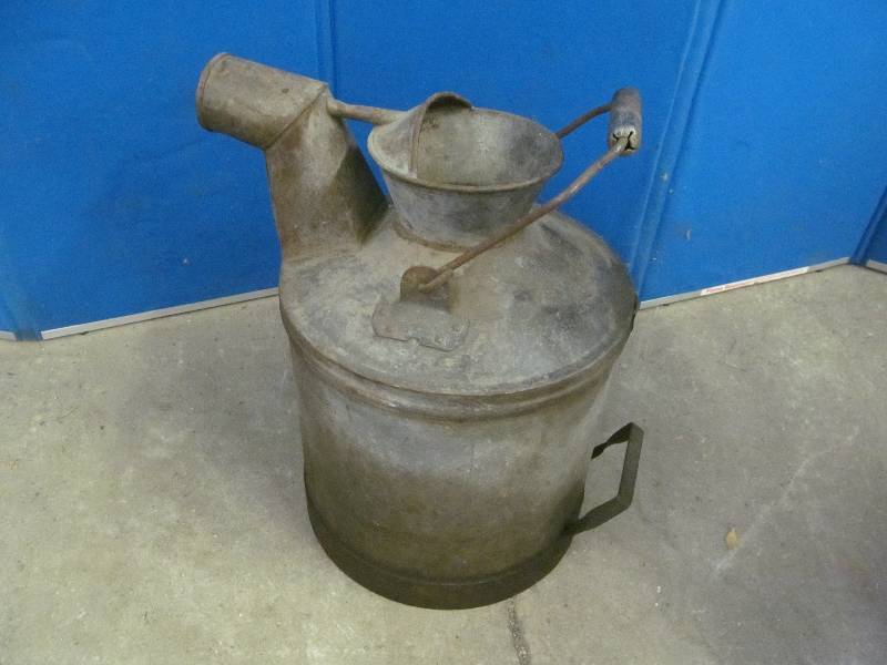 lot 111 image: Vintage Oil Can