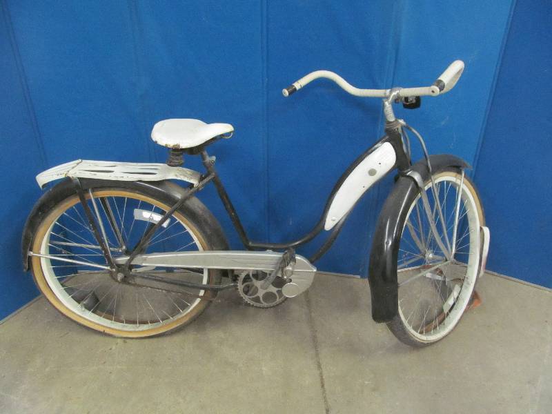 lot 123 image: Vintage Bike
