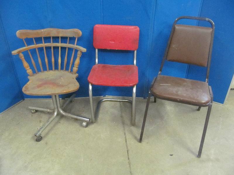lot 125 image: Vintage Chairs