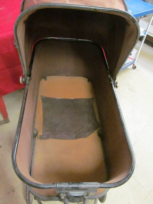 lot 156 image: vintage baby buggy