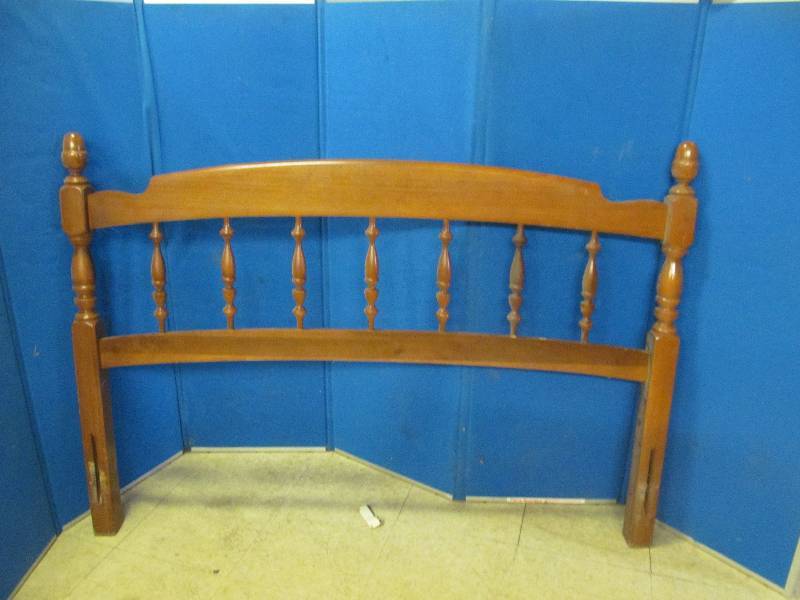 lot 192 image: vintage headboard