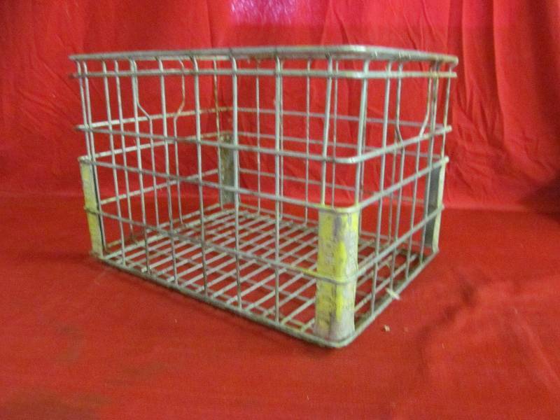 lot 206 image: milk crate