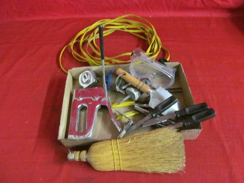 lot 245 image: wood chisels, stapler, magnet,