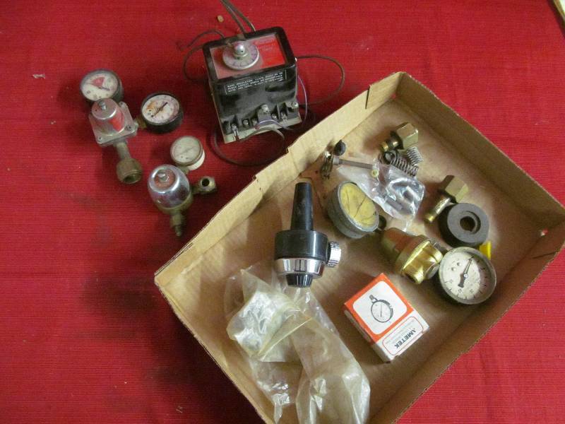 lot 269 image: Interval TimerGauges