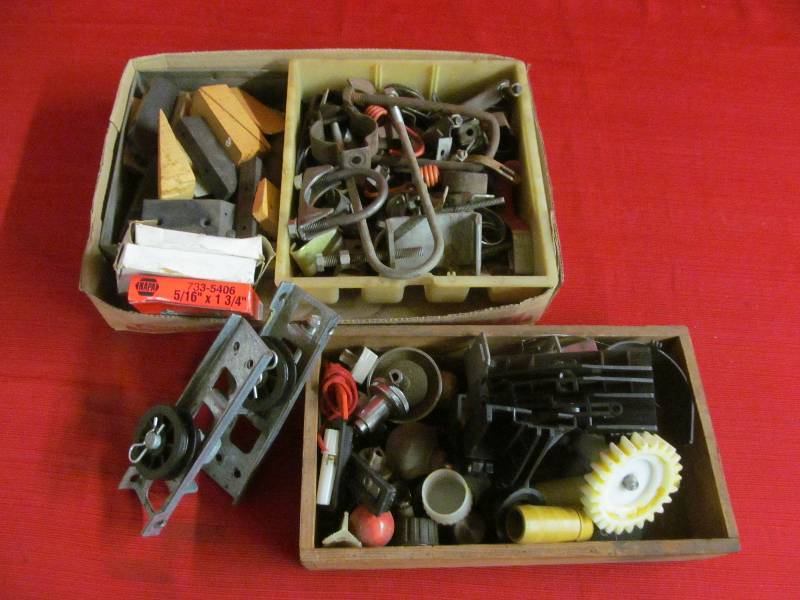 lot 272 image: Hardware