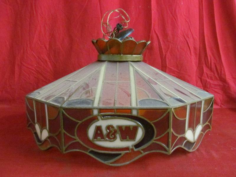 lot 342 image: A&W Light