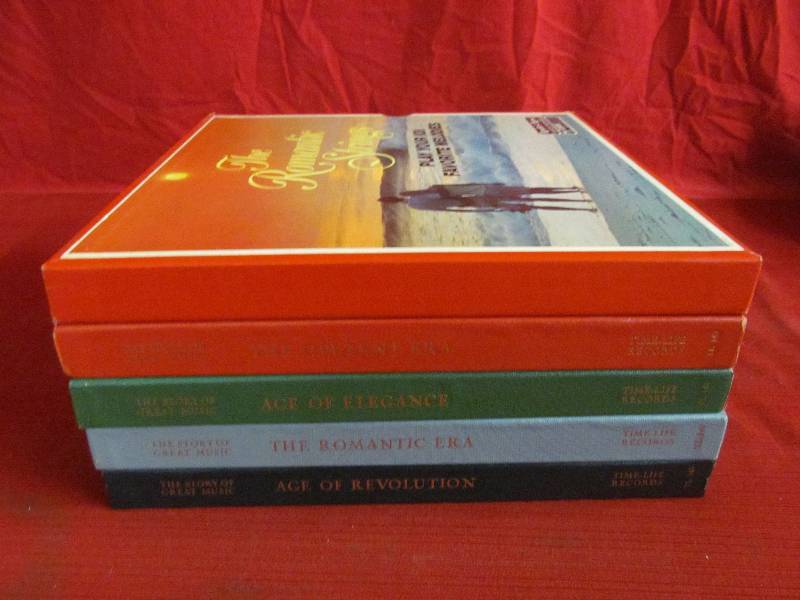 lot 345 image: Vintage Albums