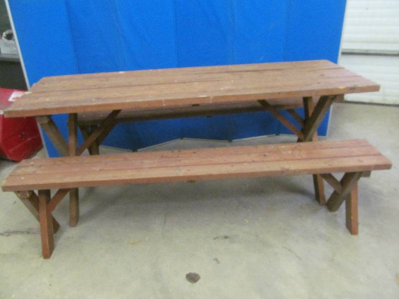lot 358 image: Picnic TableBenches