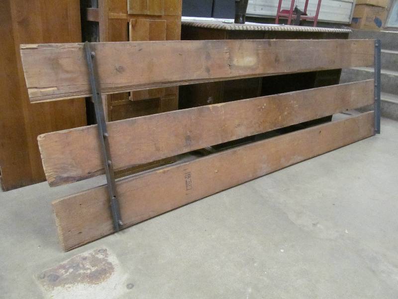 lot 384 image: Ramp