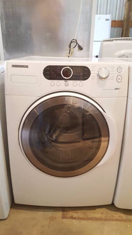 lot 14 image: Samsung   Washer