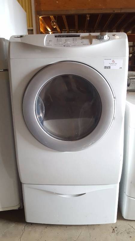 lot 24 image: Maytag   Dryer