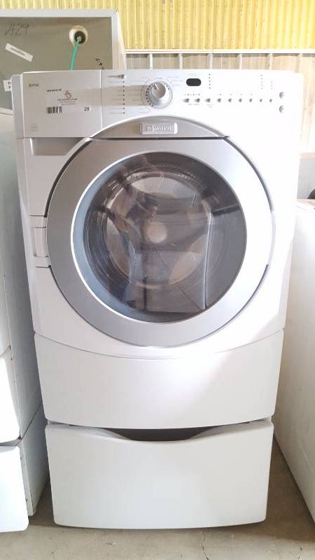 lot 28 image: Maytag   Dryer