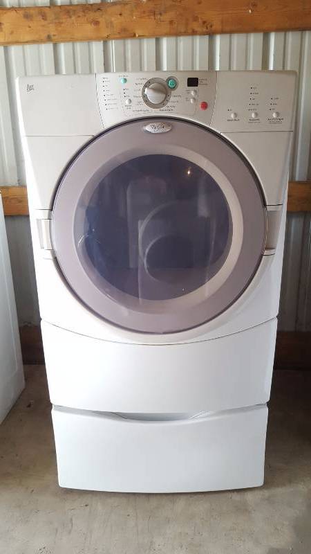 lot 39 image: Whirlpool Dryer