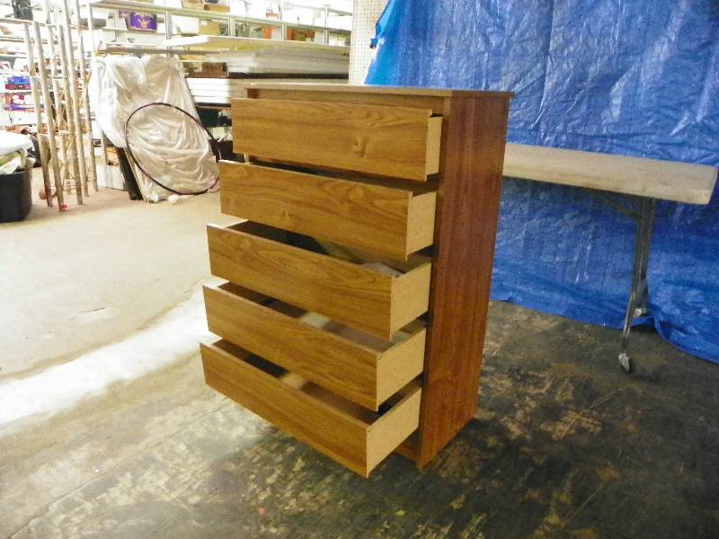 Dresser